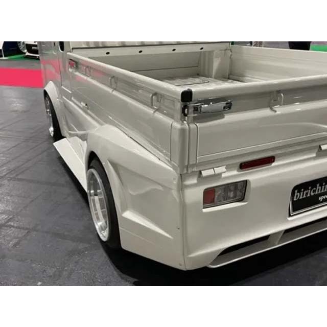 はろーすぺしゃる【エアロ専用リアブリスターフェンダー（左右