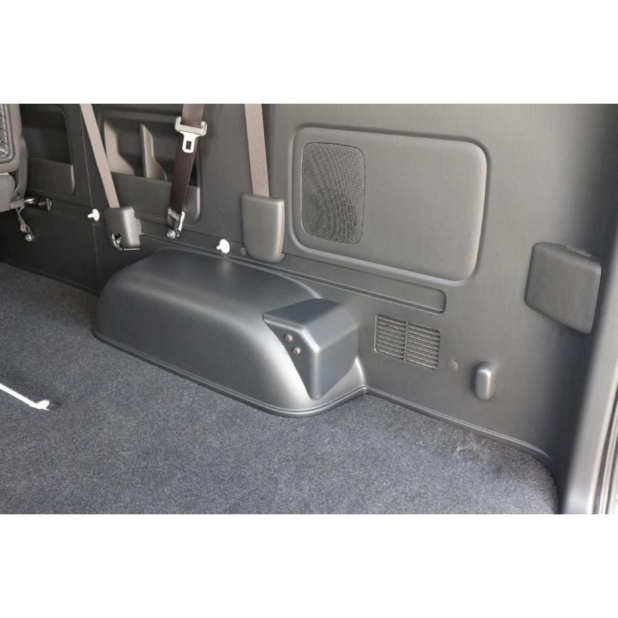 200系ハイエースワゴンGL/コミューターGL FRP製跳ね上げシートフレーム