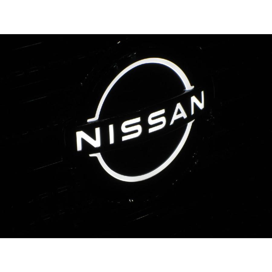 3型キャラバンE26標準ボディ LEDシャイニングエンブレムフロントグリル