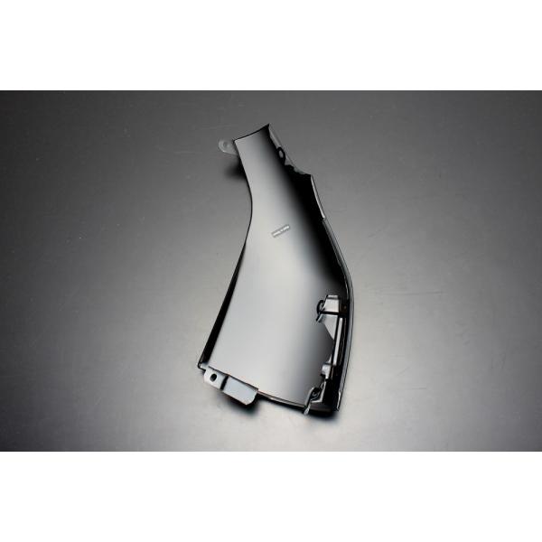 200系ハイエースコーナーパネル(塗装済み070ホワイトパール/209