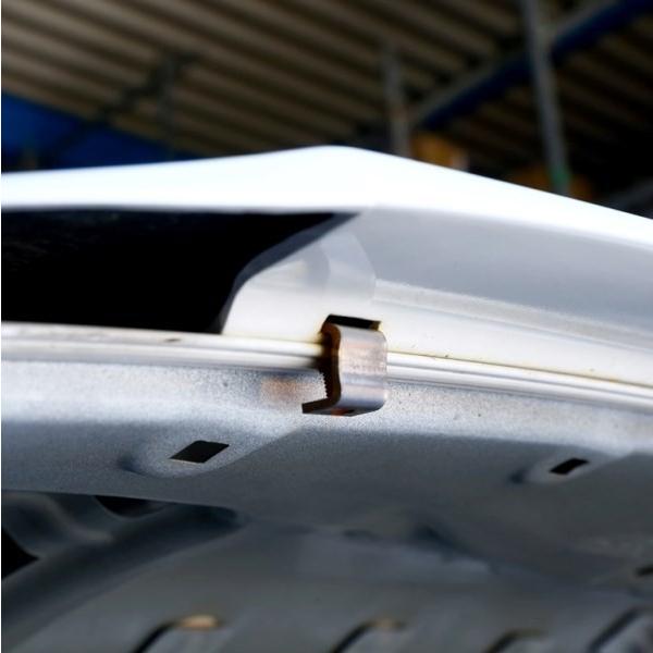 フェガーリ デビルボンネットパネル(070塗装済み) 200系ハイエース標準