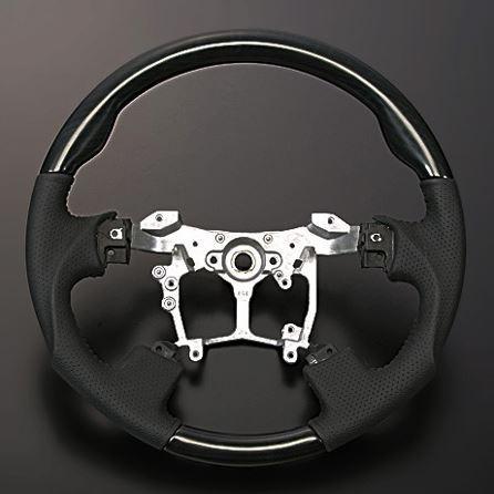 ウッド＆レザーガングリップステアリング 200系ハイエース1〜3型
