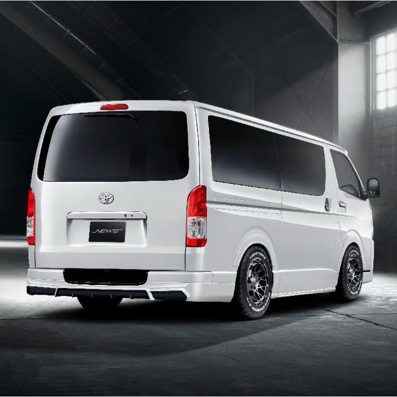 200系ハイエース4〜7型標準ボディ専用 リアハーフスポイラー未塗装