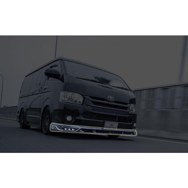 200系ハイエース1〜8型 サイドステップ(塗分け塗装済み・単色塗装済み