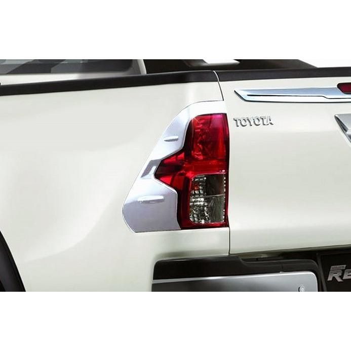 GUN125ハイラックス海外トヨタ純正 テールランプカバー【クローム