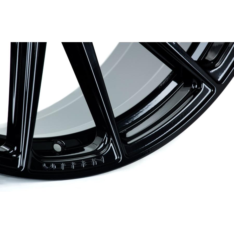 150系ランクルプラド 125系ハイラックス タイヤホイールセット VOSSEN