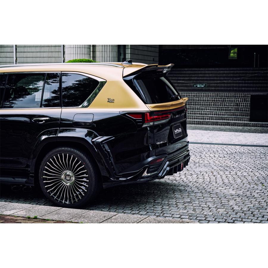 300系ランドクルーザー/LX600専用 ヴァルド(WALD)レノヴァティオR21C