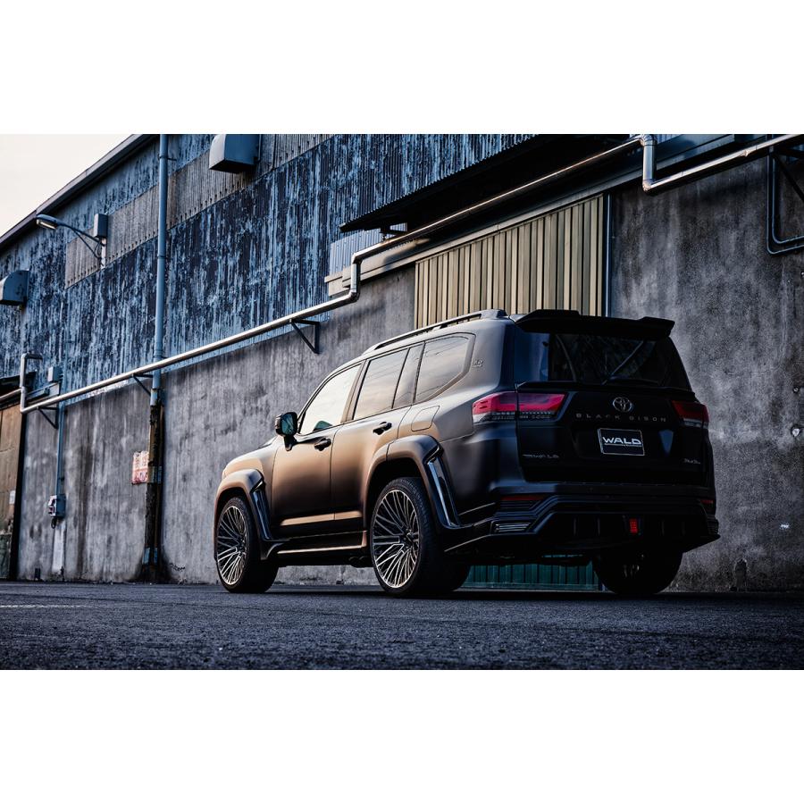 300系ランドクルーザー/LX600専用 ヴァルド(WALD)ジェニュイン