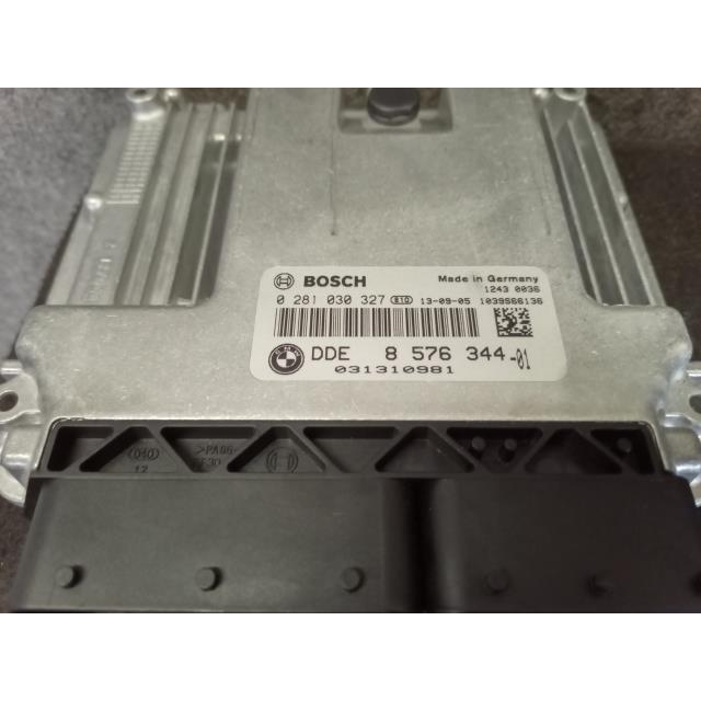 2013年 BMW 3D20 F30 320Dツーリング エンジン ターボ付 N47D20C 156015km 197065 4667 : ぶひん屋  ヤフーショップ - 通販 - Yahoo!ショッピング AKE919BMW 3シリーズ LDA-3D20 F31 エンジンコンピューター N47D20C 300  018763