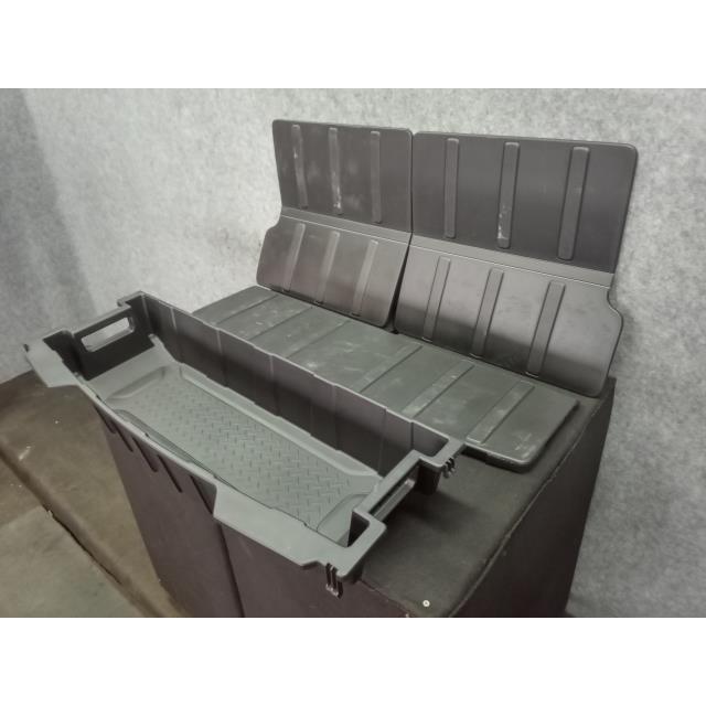 ハスラー AKE919ハスラー MR92S ラゲッジボード 75440-59S00 019992