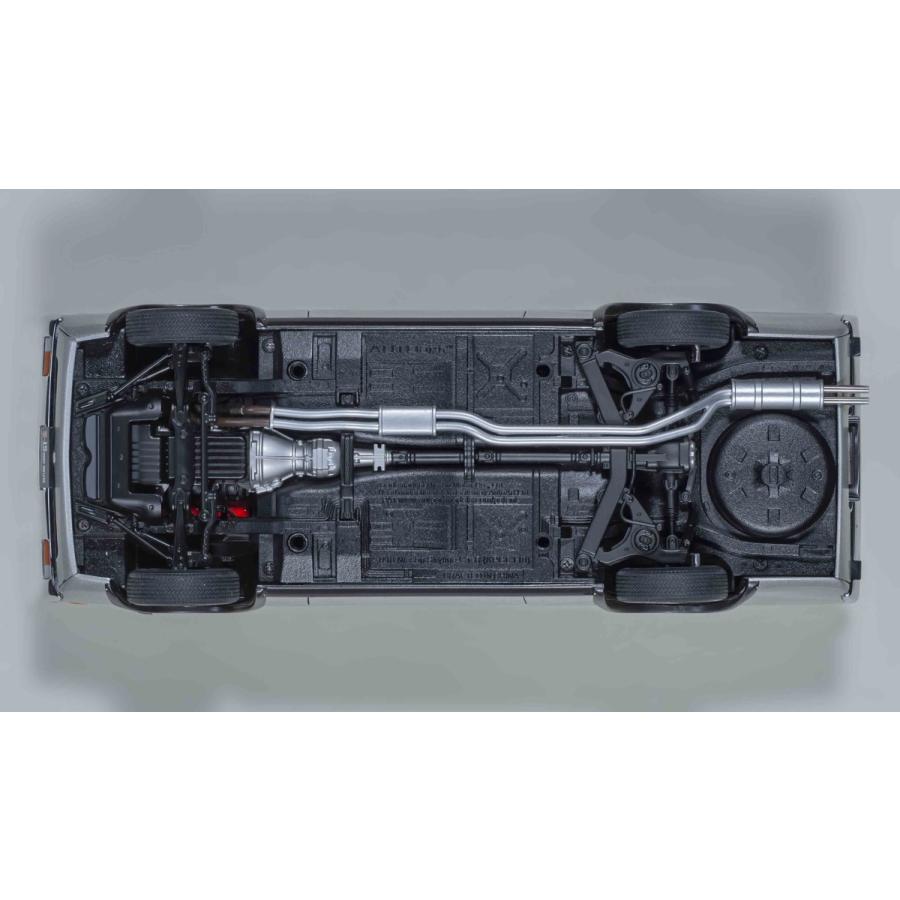 オートアート　1/18　日産 スカイライン 2000 GT-R (KPGC110) (シルバー)　開閉機構付 |  | 04