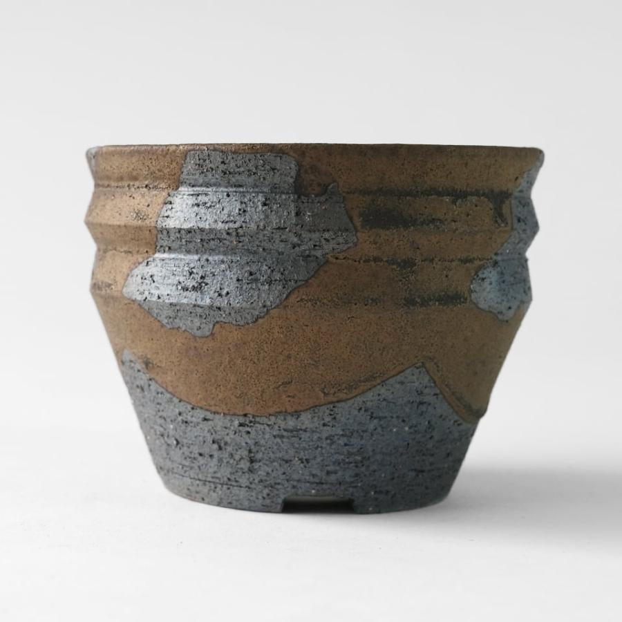 かみ山陶器 金彩流し【段型 M】φ12cm×H9cm 植木鉢 4号 ギザギザ 反り