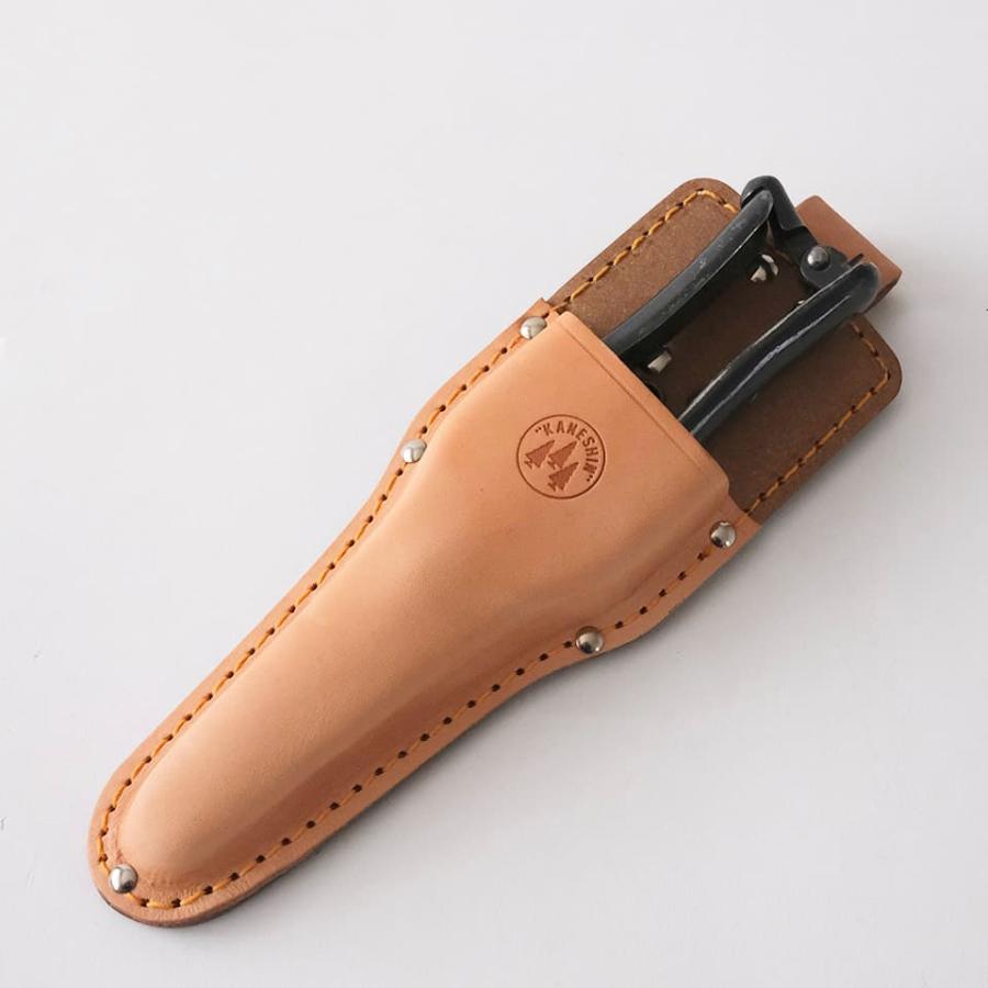 お買い得［新品鋏柳生5.5インチ、中古6インチ］鋏革、中古ヌメ革鋏ケース 兼進製 剪定鋏ケース ［芽切鋏【No.95D】専用］<br>牛革 ヌメ革 本革