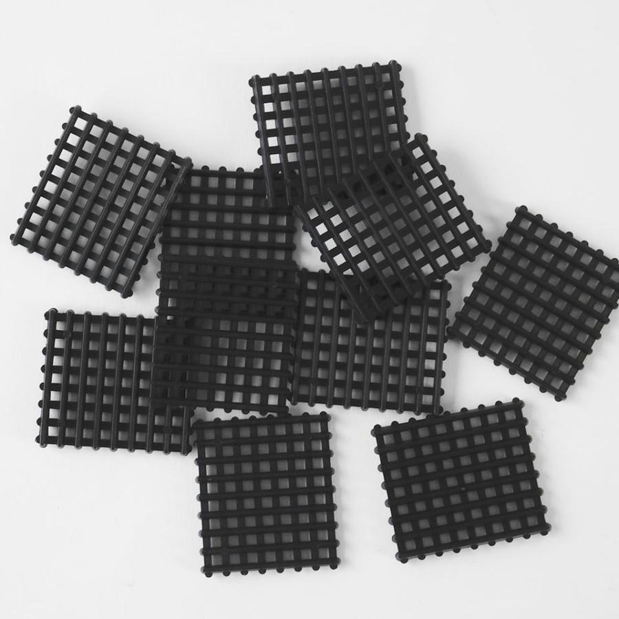 そのまま使える 鉢底ネット ハードタイプ（小）3.5cm×4cm 厚み3mm【10
