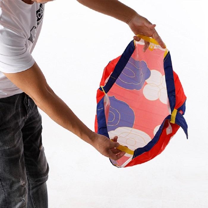 エコバック レインバッグカバー 蛇腹 エコバック 雨カバー リュックカバー おしゃれ 防水 梅雨 折り畳み 簡単 撥水 爆買 |  | 04