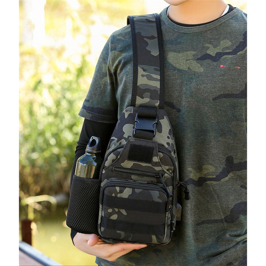 Golfickers 迷彩 ボディバッグ UNISEX】モノグラムボディバッグ ペットボトルも入る