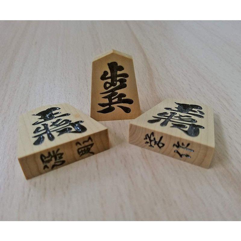 将棋駒 本黄楊 雲南深彫(栄作) 桐箱入り 本黄楊 雲南深彫 栄作 桐箱入り 　