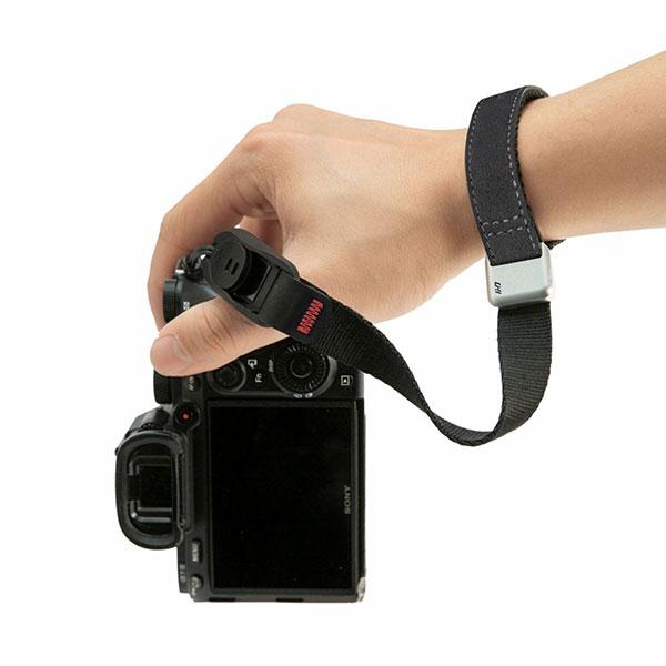 CHI Levo ハンドストラップ JLH04A スチールグレー | アサヌマネットショップ | CHI JLH04A Levo ハンドストラップ カメラストラップ スチールグレー 【メール便 送料無料】 | Rfvptr