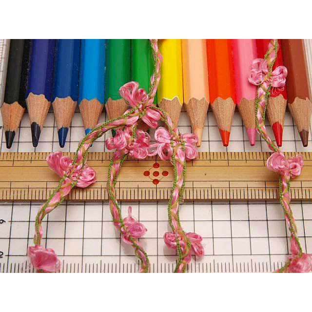 UMAM ループ [オリジナルピンク w/グリーンスレッド] |  | 01