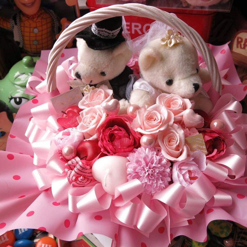 新品 結婚祝い プレゼント 花束 ウェディングベアー入り プリザーブドフラワー入りギフト 再入荷1番人気