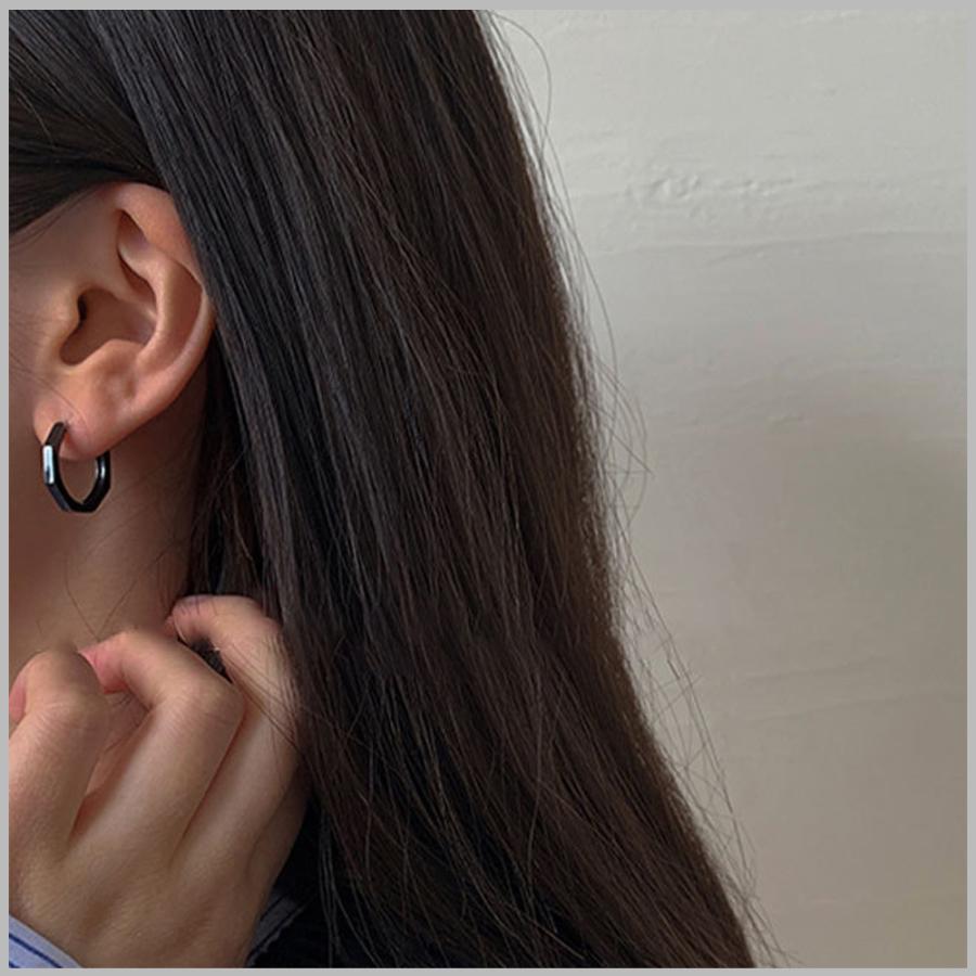 SILVER925 マットブラックピアス　フープ ピアス 金属アレルギー フープピアス 華奢 細見 シンプル フープ