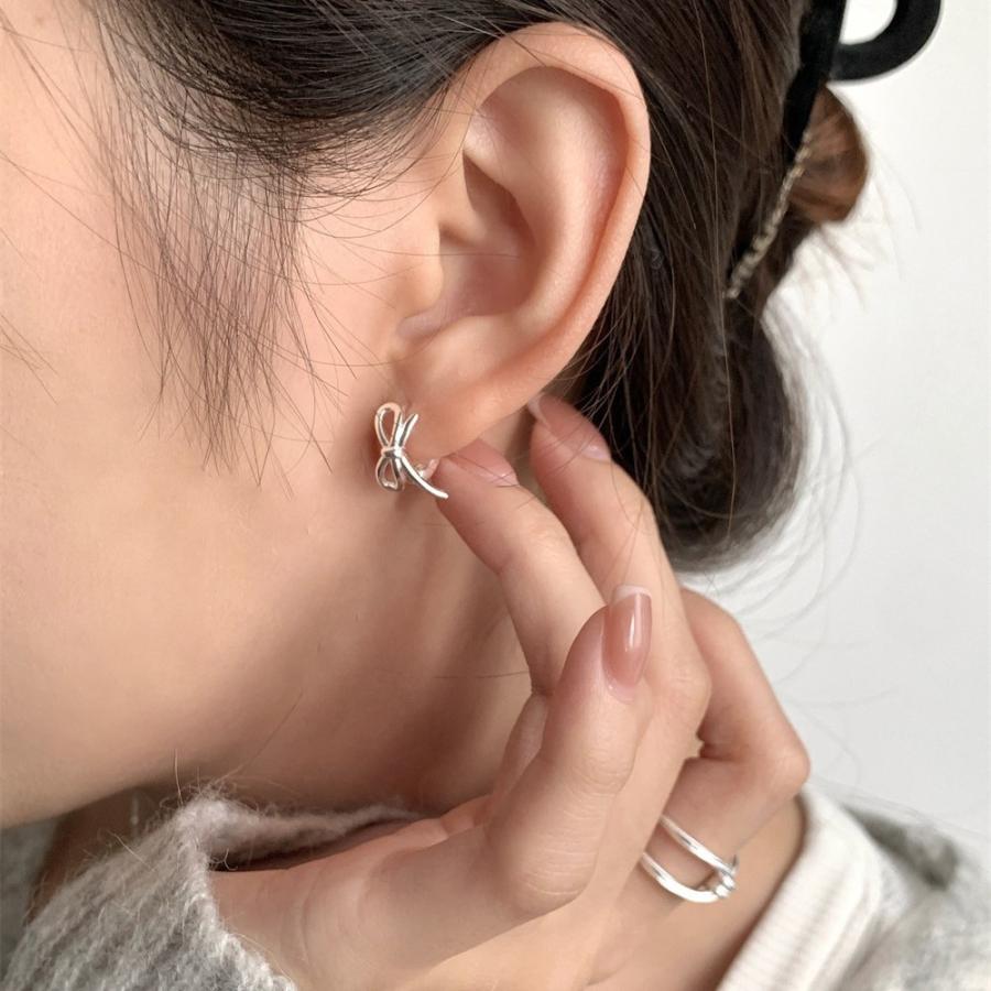 ピアス 金属アレルギー フープピアス リボン 小ぶり シルバー925