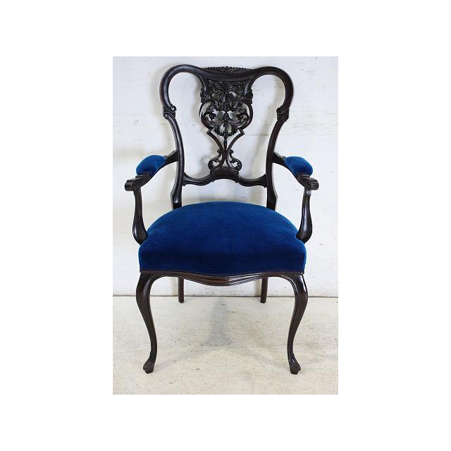 ビィクトリアンアームチェア