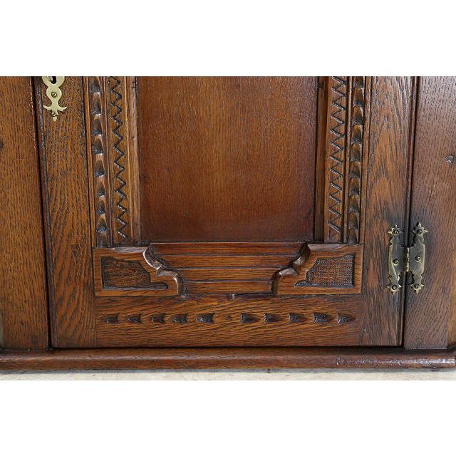 ca-5　1930年代イギリス製アンティーク　オーク　ゴシック様式　壁掛け　コーナーカップボード　コーナー家具　食器棚 |  | 13