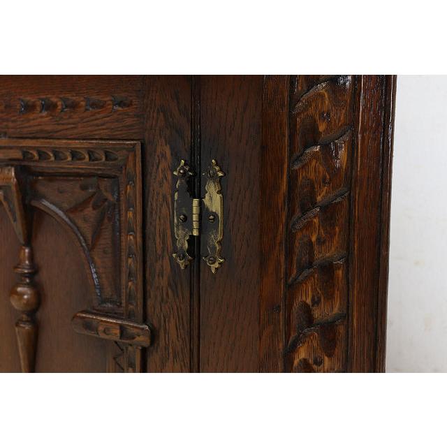 ca-5　1930年代イギリス製アンティーク　オーク　ゴシック様式　壁掛け　コーナーカップボード　コーナー家具　食器棚 |  | 15