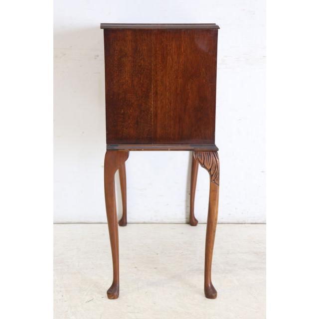 cb-10　1960年代イギリス製ビンテージ　ウォルナット　ビクトリアンスタイル　カクテルキャビネット　カップボード　食器棚　収納家具 |  | 19