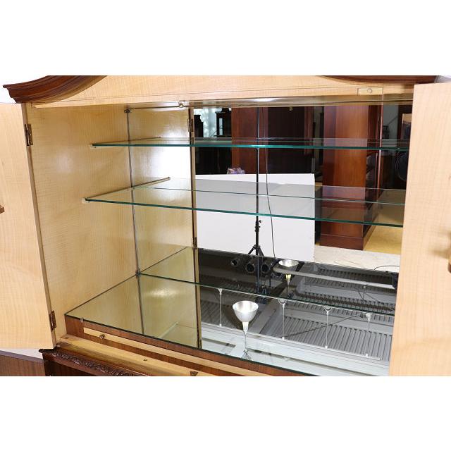 cb-5　1960年代イギリス製ヴィンテージ　ウォルナット　ビクトリアンスタイル　カクテルキャビネット　カップボード　食器棚　収納家具 |  | 09