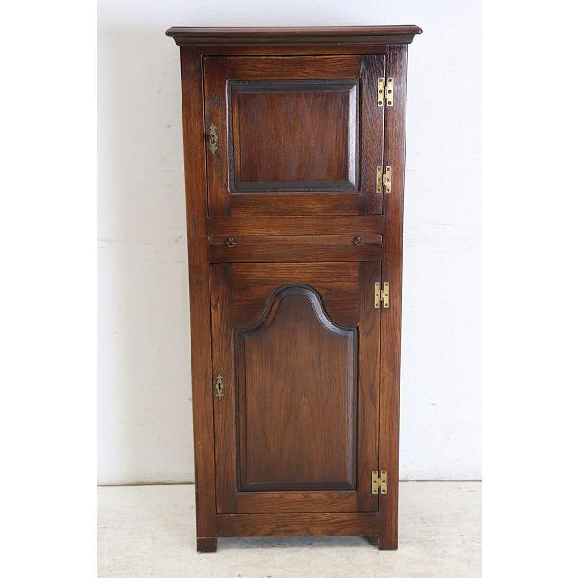 cb-8　1940年代イギリス製アンティーク　オーク　2ドア　キッチンカップボード　食器棚 |  | 04