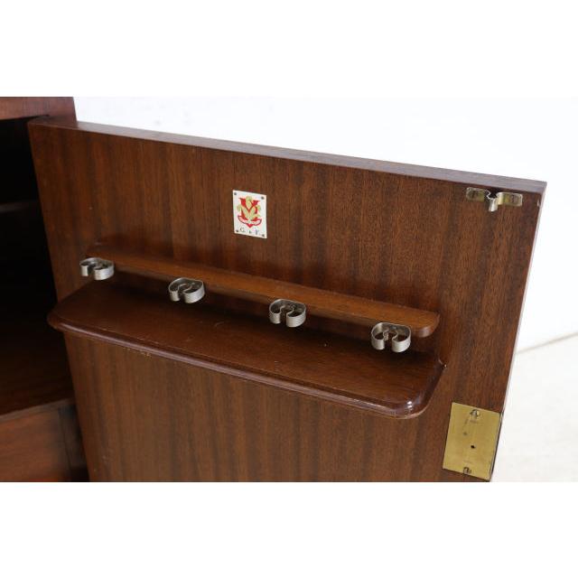 cb-9　1960年代イギリス製ヴィンテージ　ウォルナット　ビクトリアンスタイル　カクテルキャビネット　カップボード　食器棚　収納家具 |  | 12