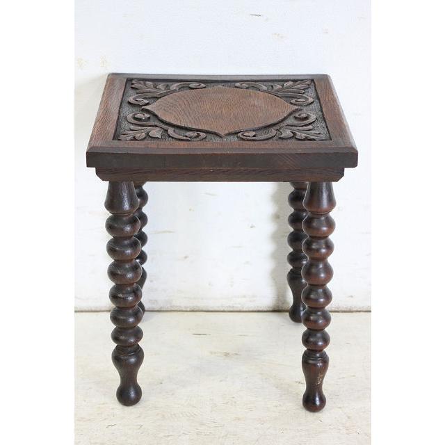 cd-5　1930年代イギリス製アンティーク　オーク　カーブド　彫刻　サイドテーブル　チャーチテーブル |  | 02