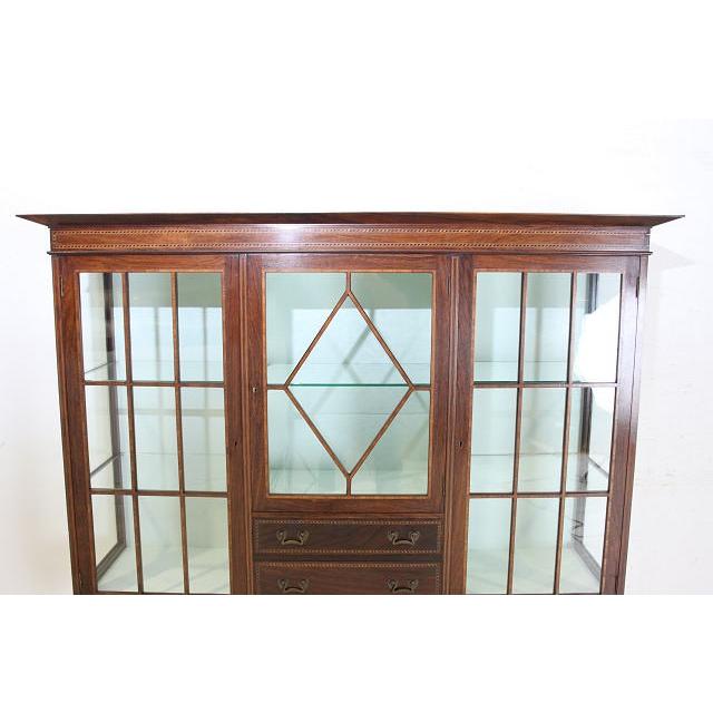 英国アンティーク家具 1910年代 イギリス製 ローズウッド エドワーディアン ディスプレイキャビネット 飾り棚 ショーケース 〈商品番号 ce-93〉 |  | 02