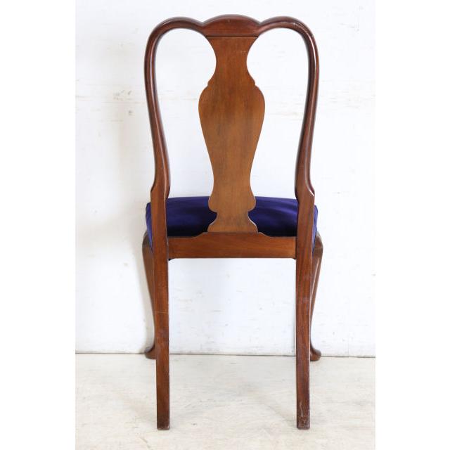 dn-39　1960年代イギリス製ビンテージ ウォルナット クイーンアンスタイル ダイニングチェア 4脚セット イス 椅子 いす セット販売チェア パープル |  | 20