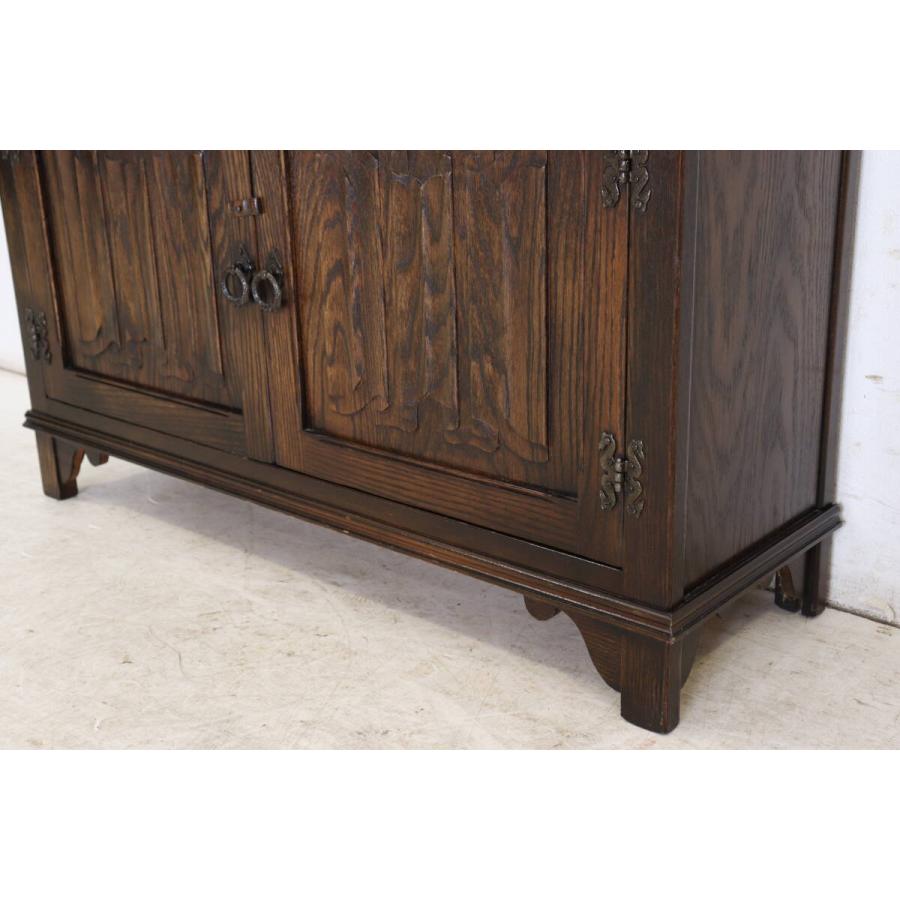 英国製 1960年代 Jaycee Furniture ジェイシー オーク材 ステンドガラス ライブラリーキャビネット ブックケース 本棚 飾り棚 アンティーク家具 (G-65) |  | 07
