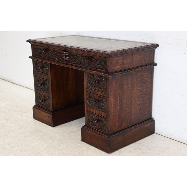 k816r112 英国アンティーク家具 ニーホールデスク 書斎デスク 秘密の扉 k816r112 英国アンティーク家具 ニーホールデスク 書斎デスク