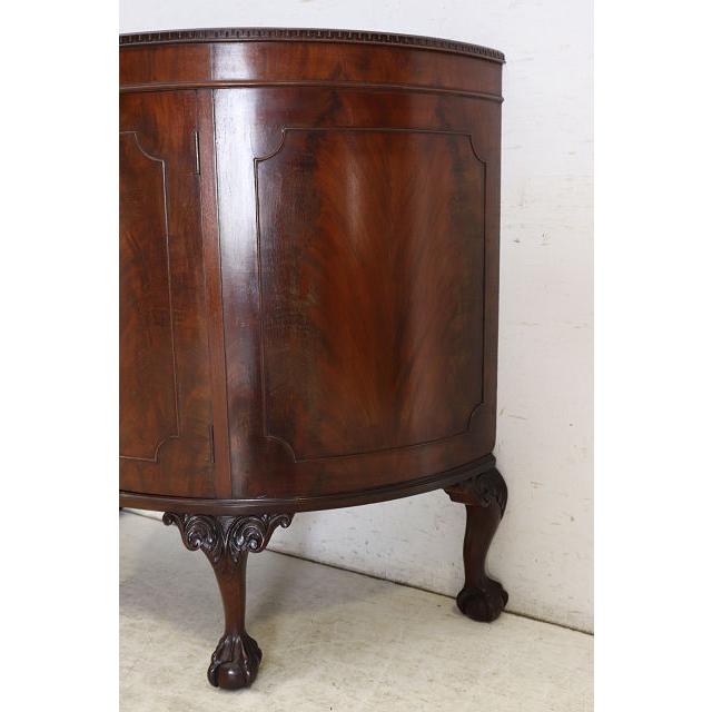 sb-3　1930年代イギリス製アンティーク ビクトリアン様式 ウォルナット ボウルクロウフット カブリオーレ ハーフムーン サイドボード 収納家具 店舗什器 |  | 13