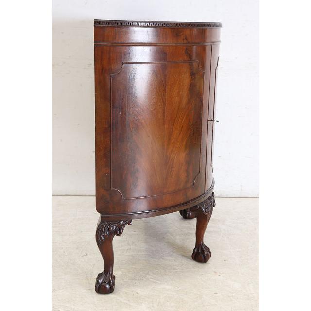 sb-3　1930年代イギリス製アンティーク ビクトリアン様式 ウォルナット ボウルクロウフット カブリオーレ ハーフムーン サイドボード 収納家具 店舗什器 |  | 19