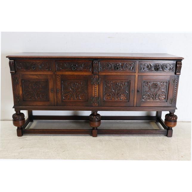 sb-6　1960年代イギリス製ビンテージ ビクトリアンスタイル オーク パイナップルレッグ サイドボード ローボード 大型 彫刻された バッフェ |  | 03