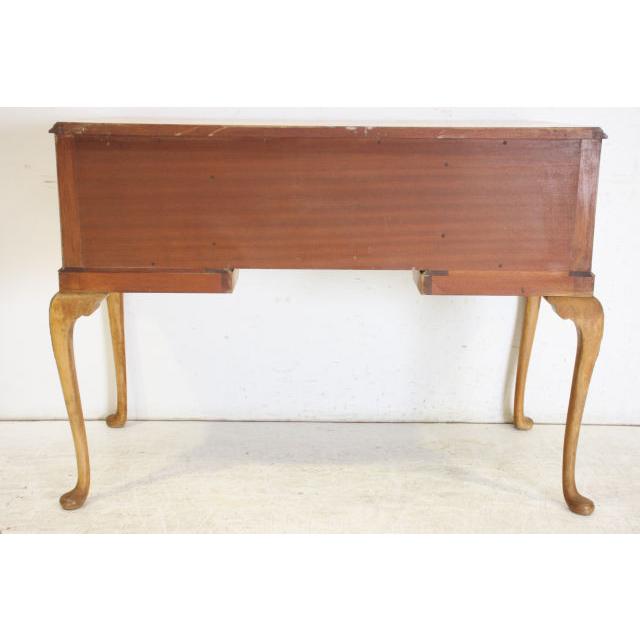 sb-8　1970年代 イギリス製 ヴィンテージ　ウォルナット材　クイーンアンスタイル　サイドボード　バッフェ |  | 18