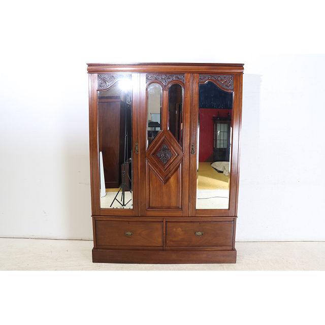 wr-4　1890年代イギリス製アンティーク　ビクトリアン　マホガニー　ミラー付き　2ドア　彫刻　ワードローブ　衣装タンス　クローゼット |  | 01