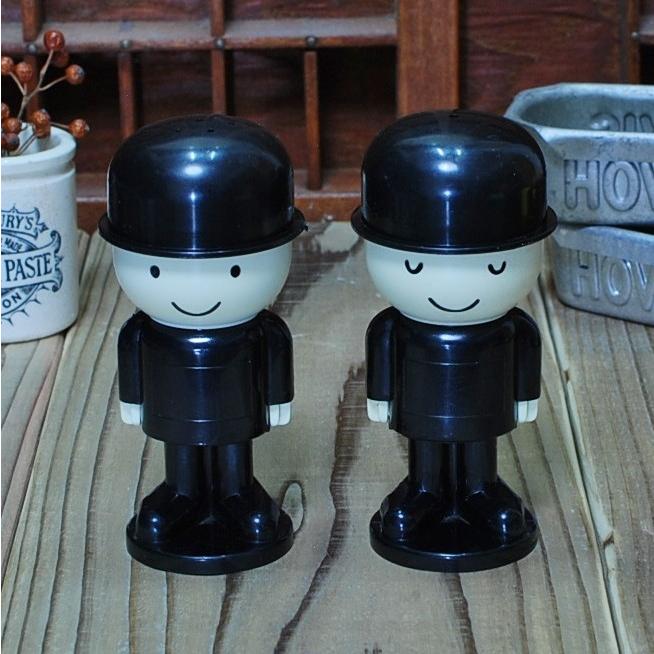ホームプライド フレッドくん 置物＆ソルト&ペッパー 2体 ホームプライド フレッドくん 置物＆ソルト&ペッパー 2体 ホーム