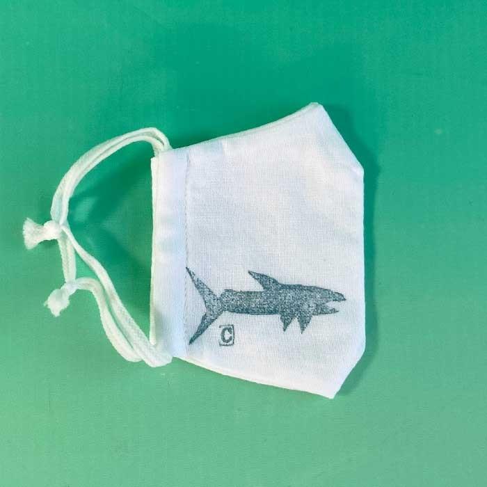 子供用　マスク　キッズ　男の子　サメ　／内側　オーガニックコットン　接触冷感 子供用マスクキッズ男の子サメ／内側オーガニックコットン接触冷感