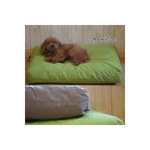 ミヤカラ[MiaCara]ドッグクッション・ルビオ[Luvio]M