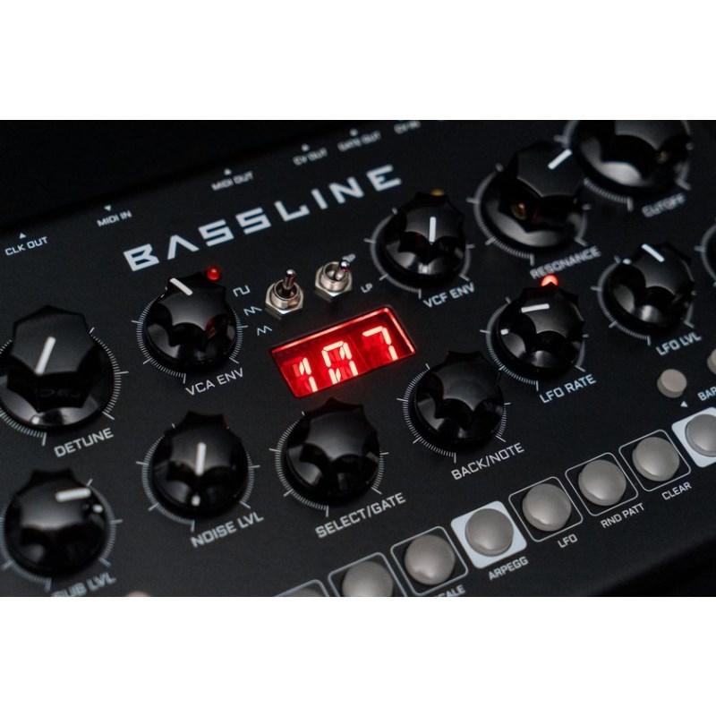 Erica synths BASSLINE DB-01