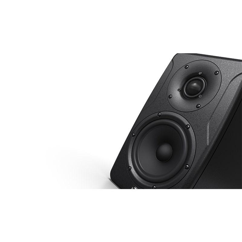 IK Multimedia 【激得GWセール】【生産完了品・台数限定特価】iLoud Precision 5 (ペア)(ARCキャリブレーション機能搭載)(パワードモニタスピ..._1