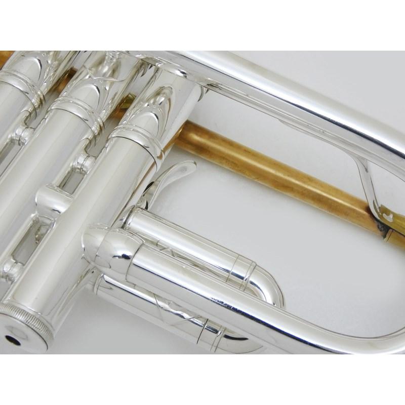 管楽器 Stradivarius trumpet Bach トランペット V Bach stradivarius