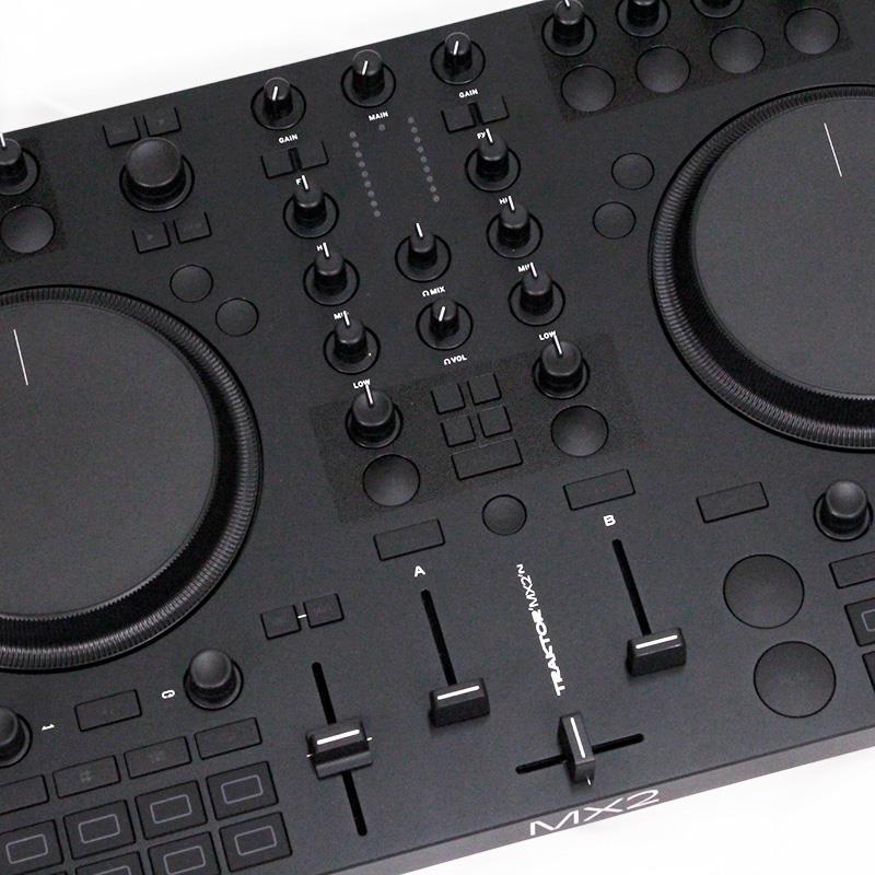 【使用極短】Traktor MX2 DJコントローラー 美品 使用極短】Traktor MX2 DJコントローラー 美品 【公式通販】